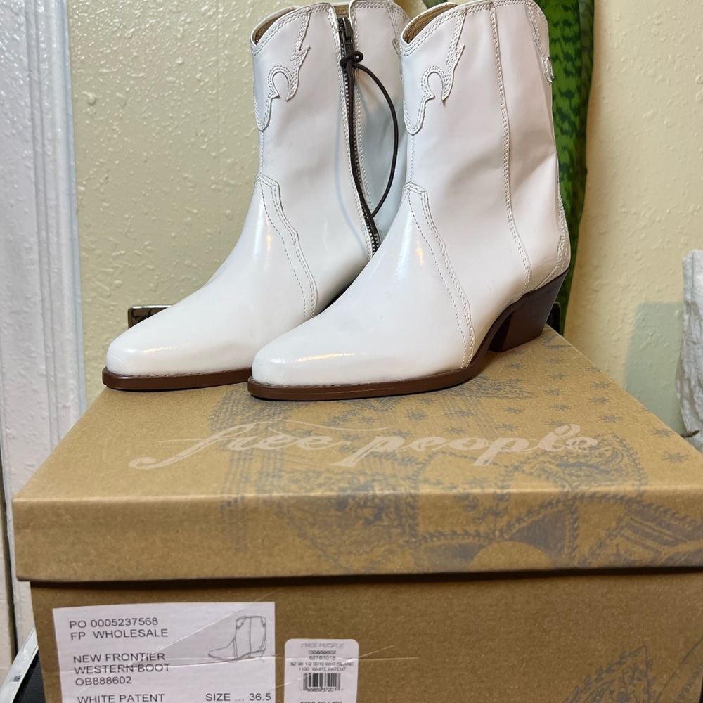 Free People New Frontier Western Boots Woman’s size 6.5 USA WHITE - Picture 10 of 13